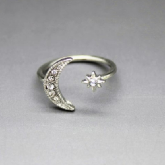 Celestial ring - Picture 1 of 3